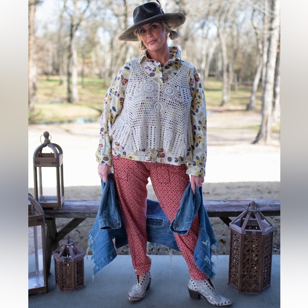 NWOT Jaded Gypsy Sunny Days Button Down Top One Size